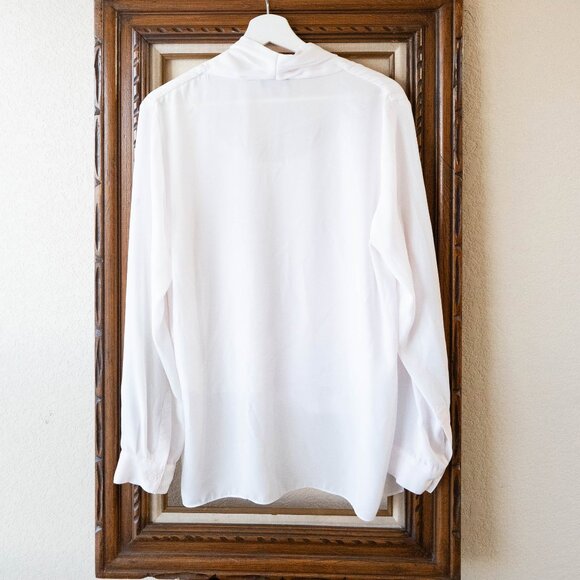 Vince Camuto Size Medium White Blush Draped Surplice Blouse Long Sleeve Chiffon - Picture 7 of 8